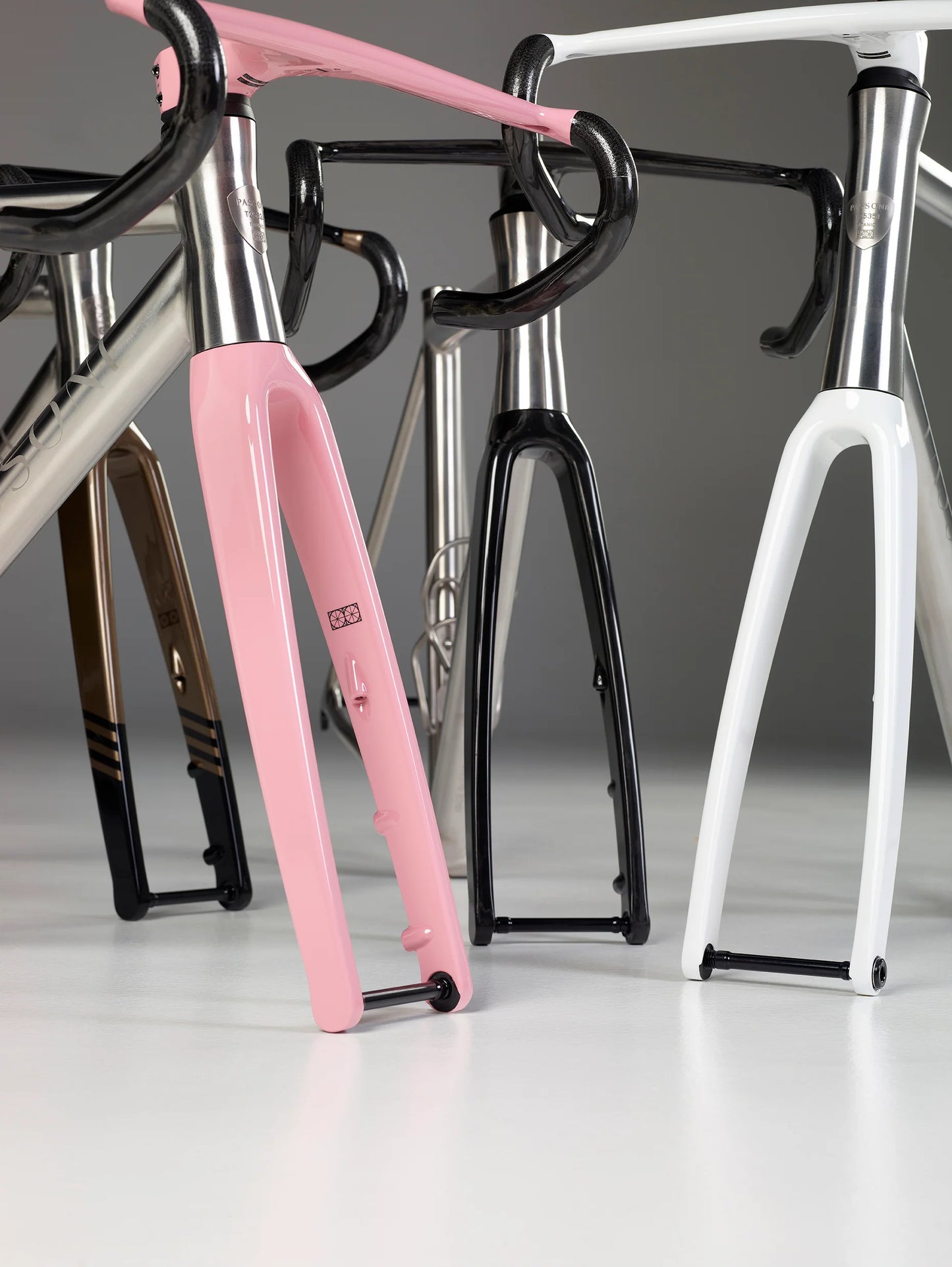 Passoni OT-01 Omni Titanium Frame